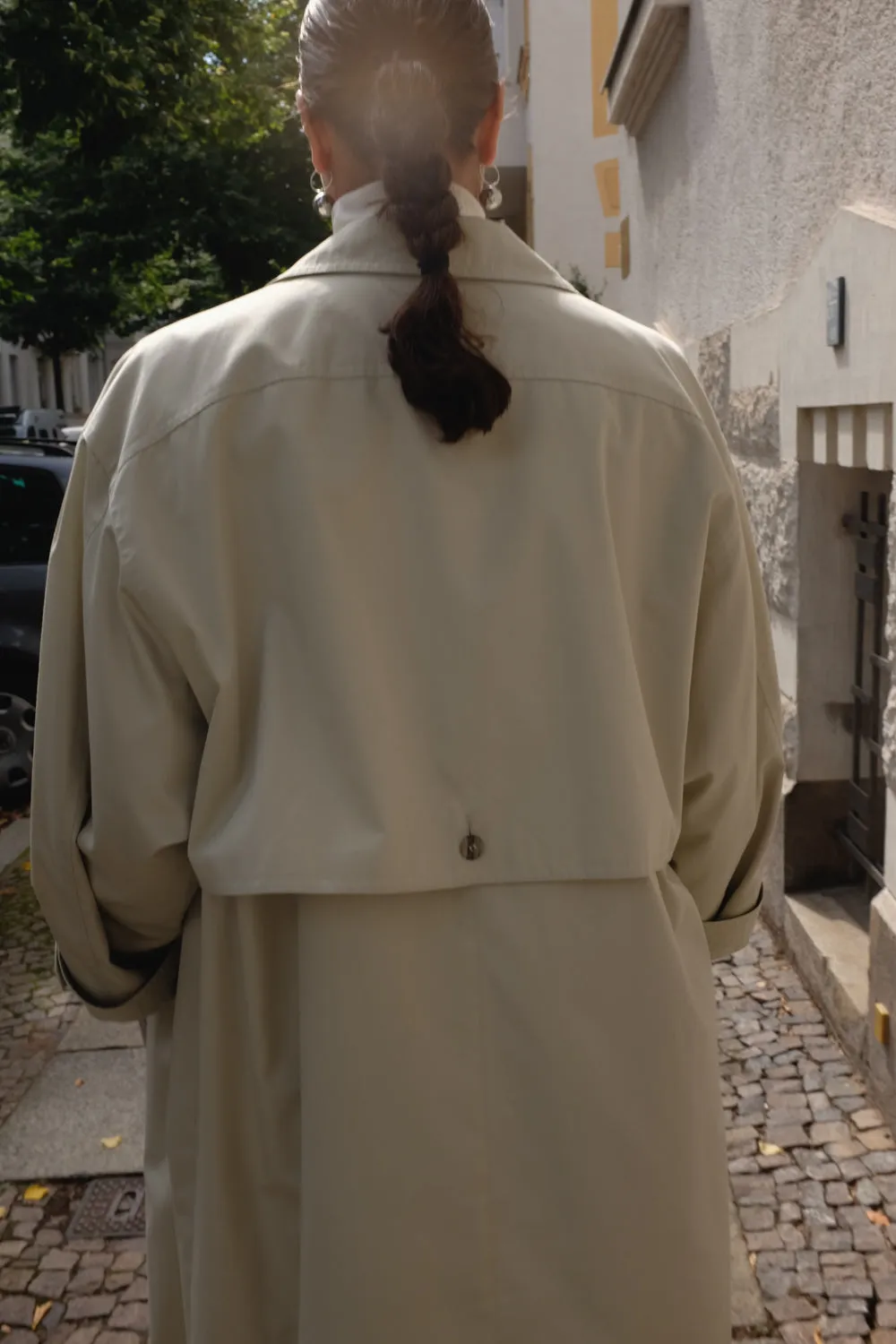 BEIGE VINTAGE BELTED TRENCH COAT