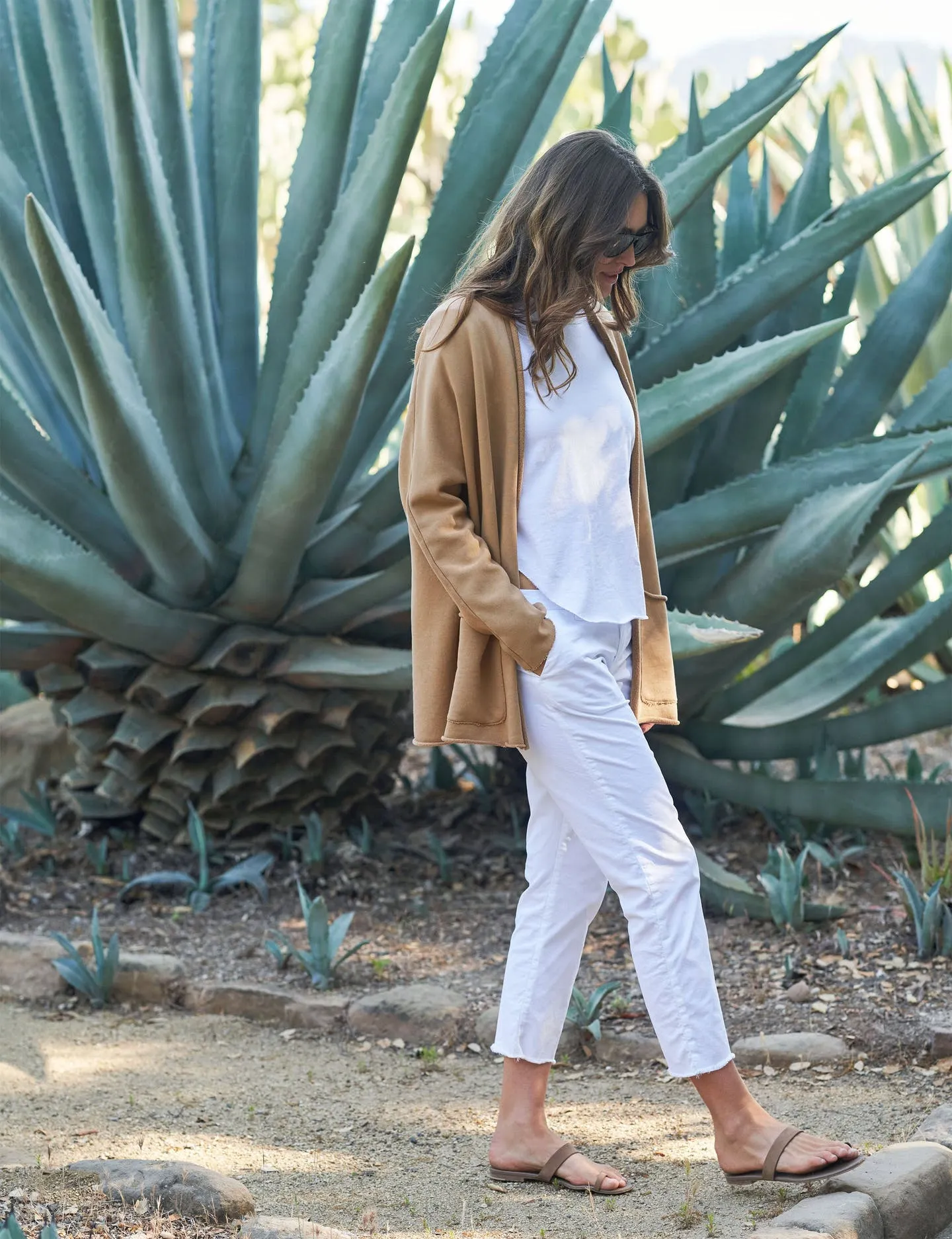 Frank & Eileen - Beach Cardigan in Camel